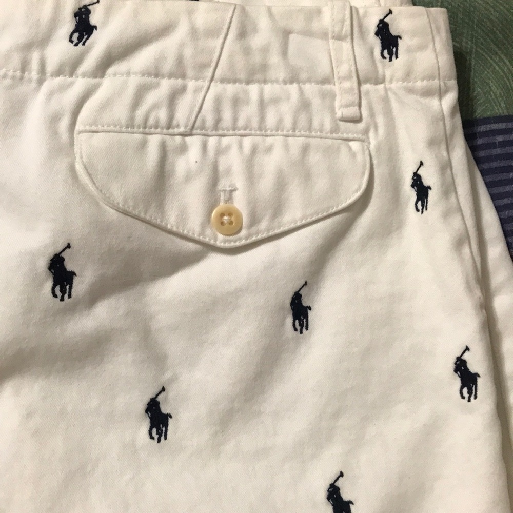 Ralph Lauren Shorts - Picture 7 of 8